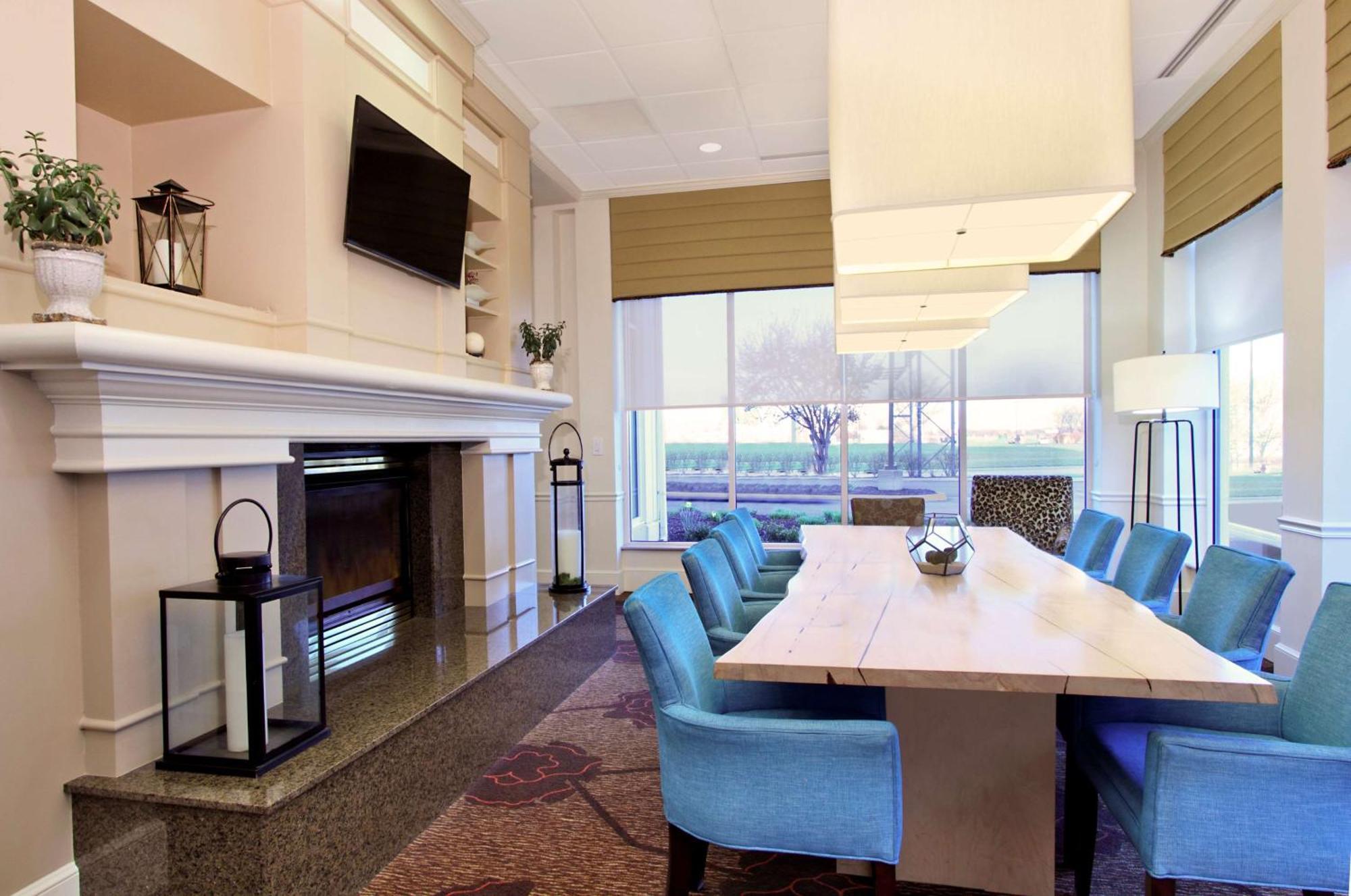 Hilton Garden Inn Columbus Airport Экстерьер фото