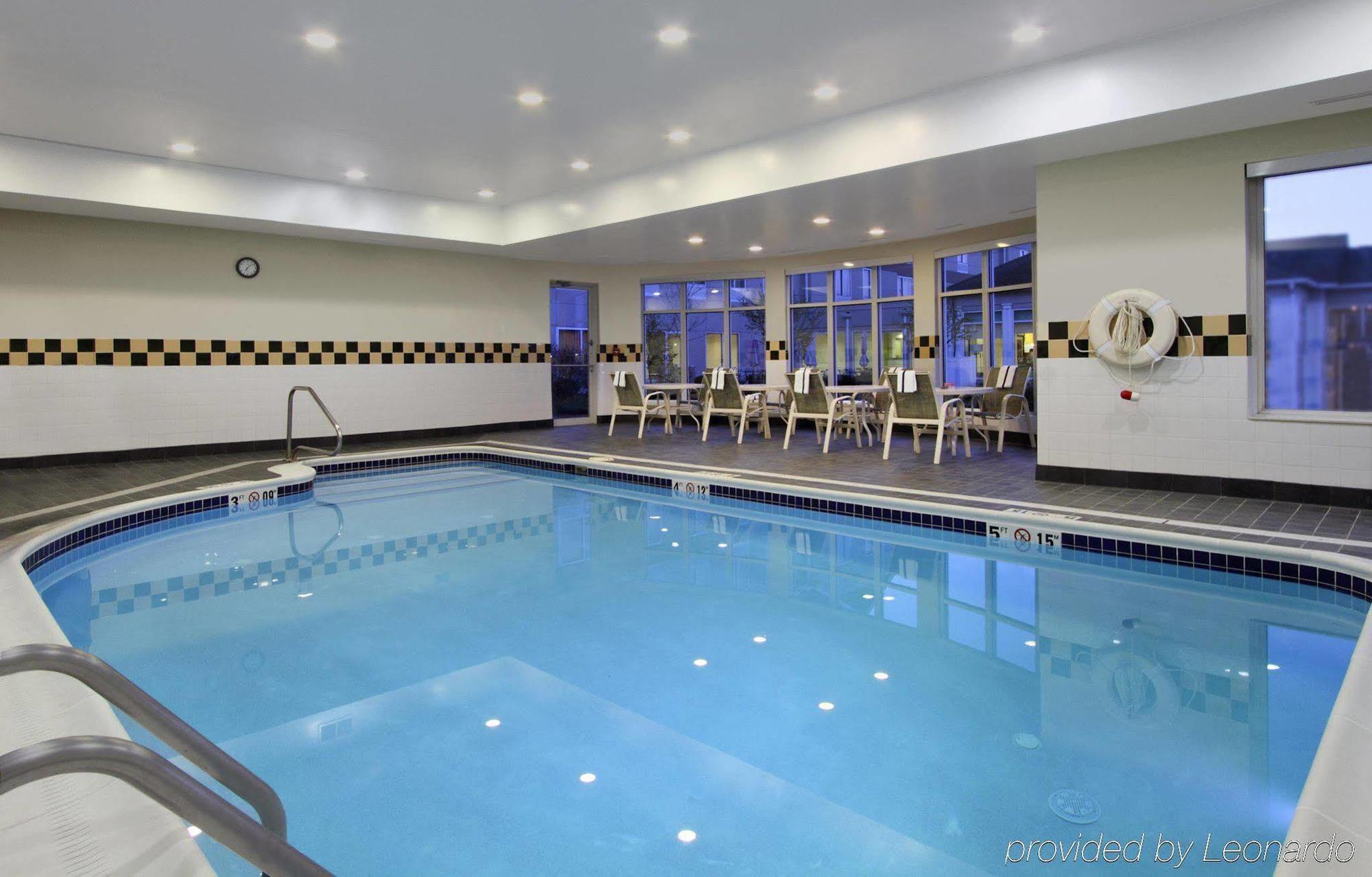 Hilton Garden Inn Columbus Airport Экстерьер фото